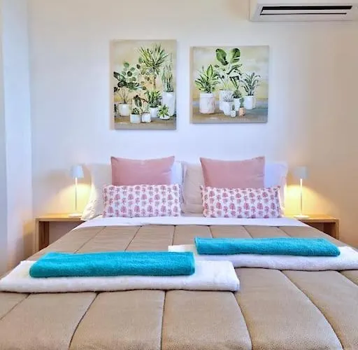 Endless Sea Views At Delle Stelle Villa