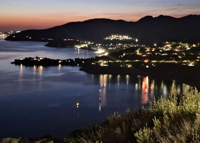 Endless Sea Views At Delle Stelle Villa